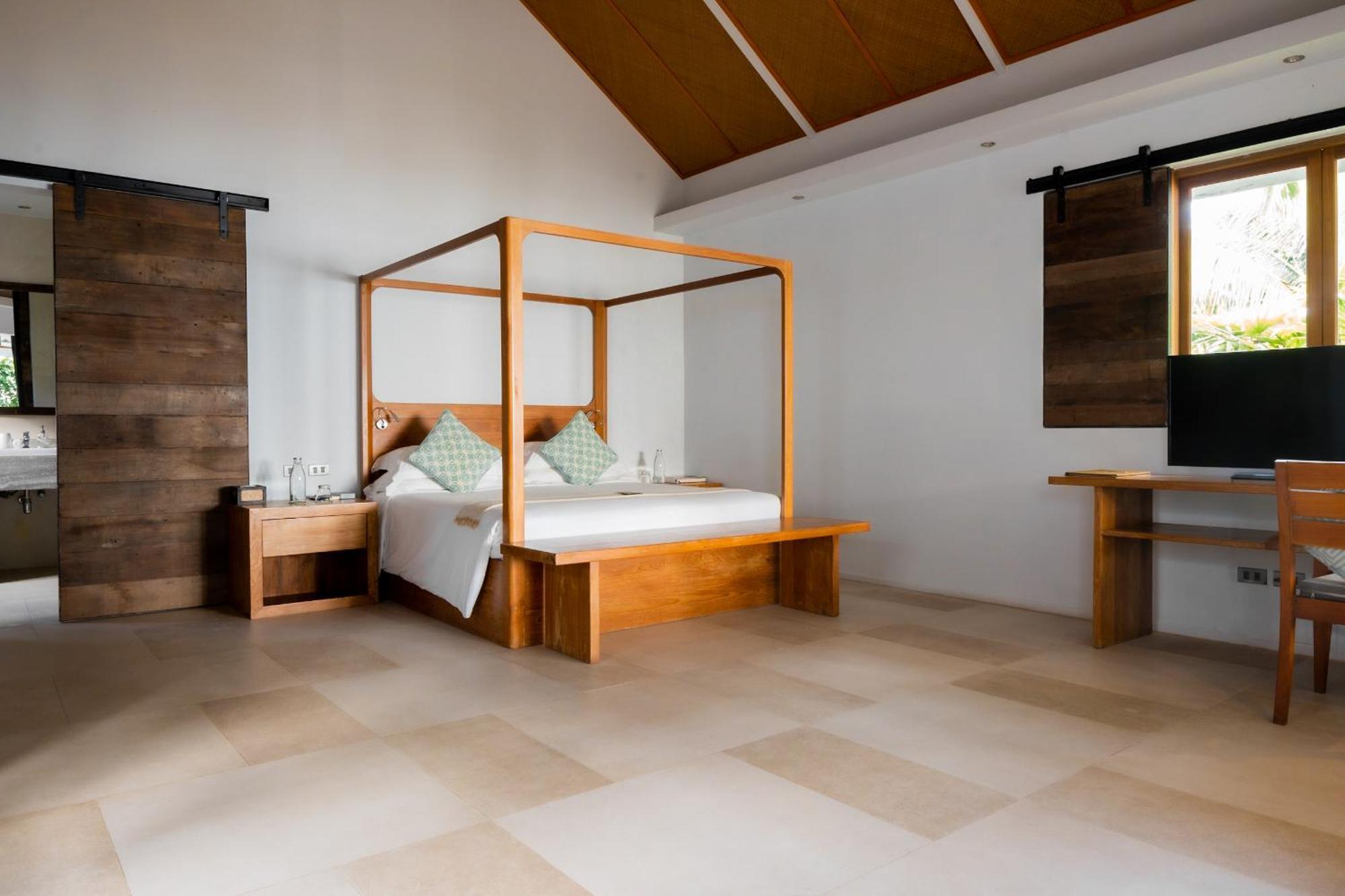 The Cove Hotell Panwa Beach Exteriör bild