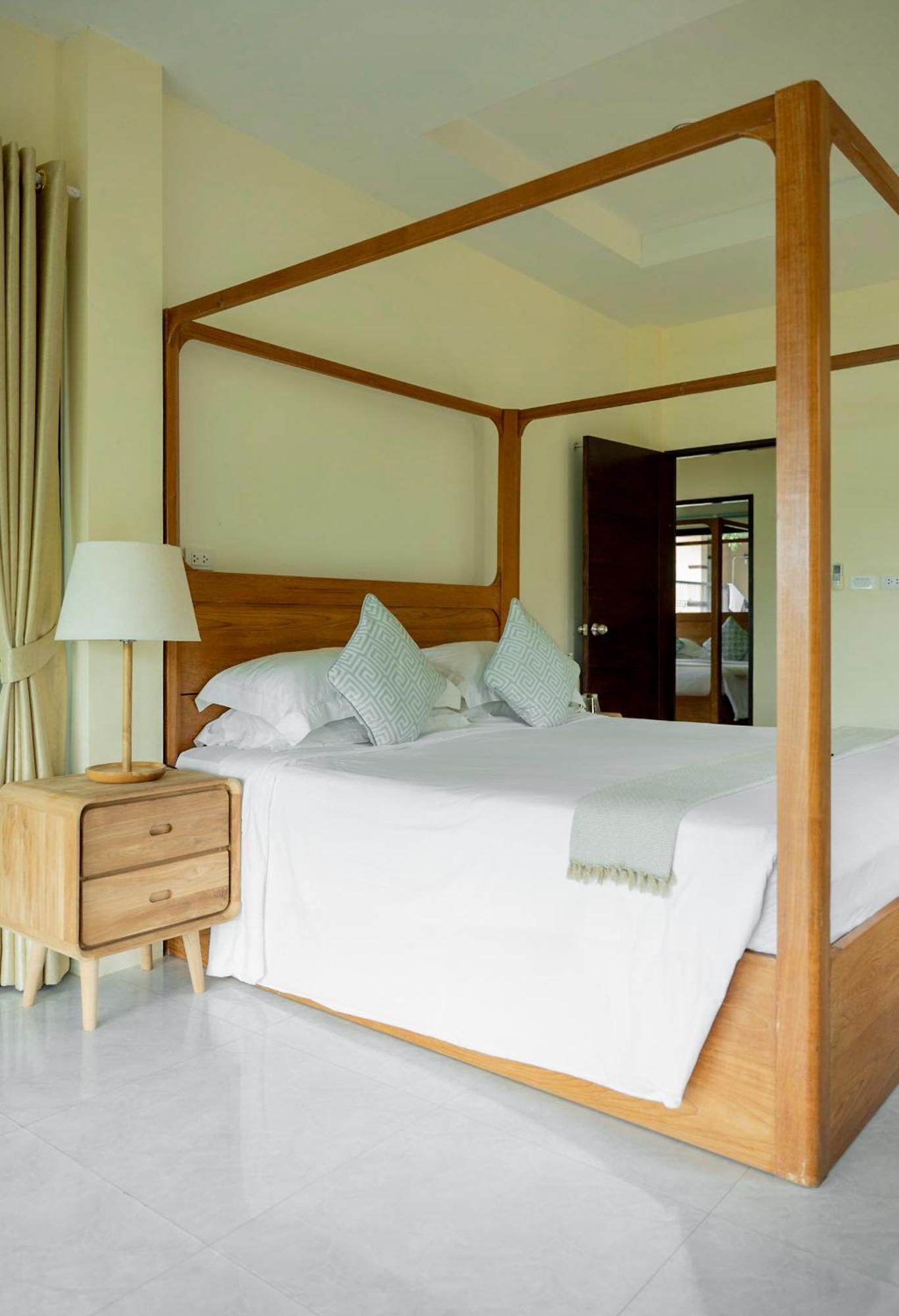 The Cove Hotell Panwa Beach Exteriör bild