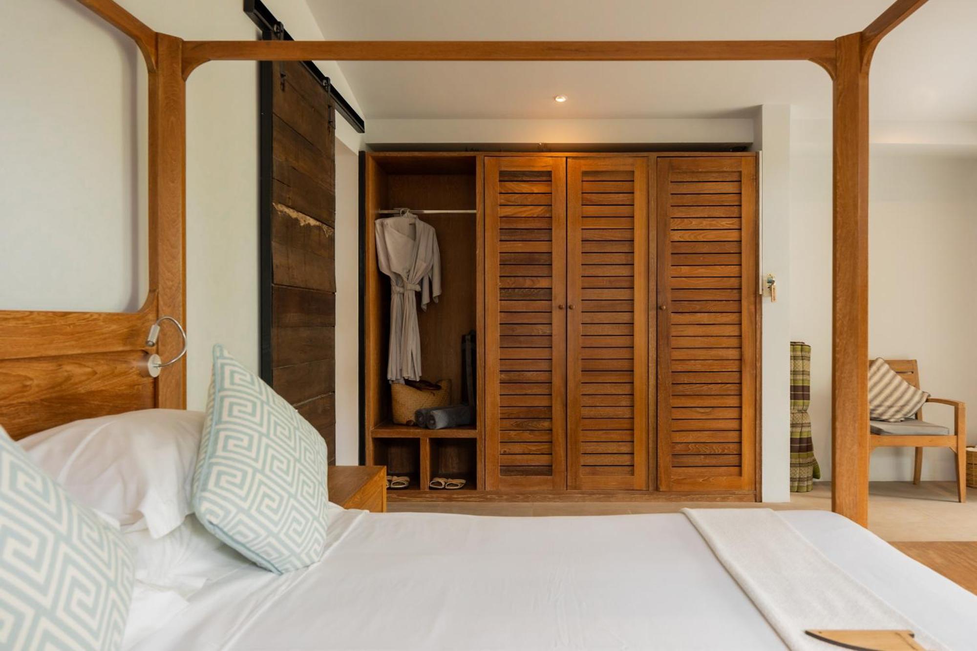 The Cove Hotell Panwa Beach Exteriör bild