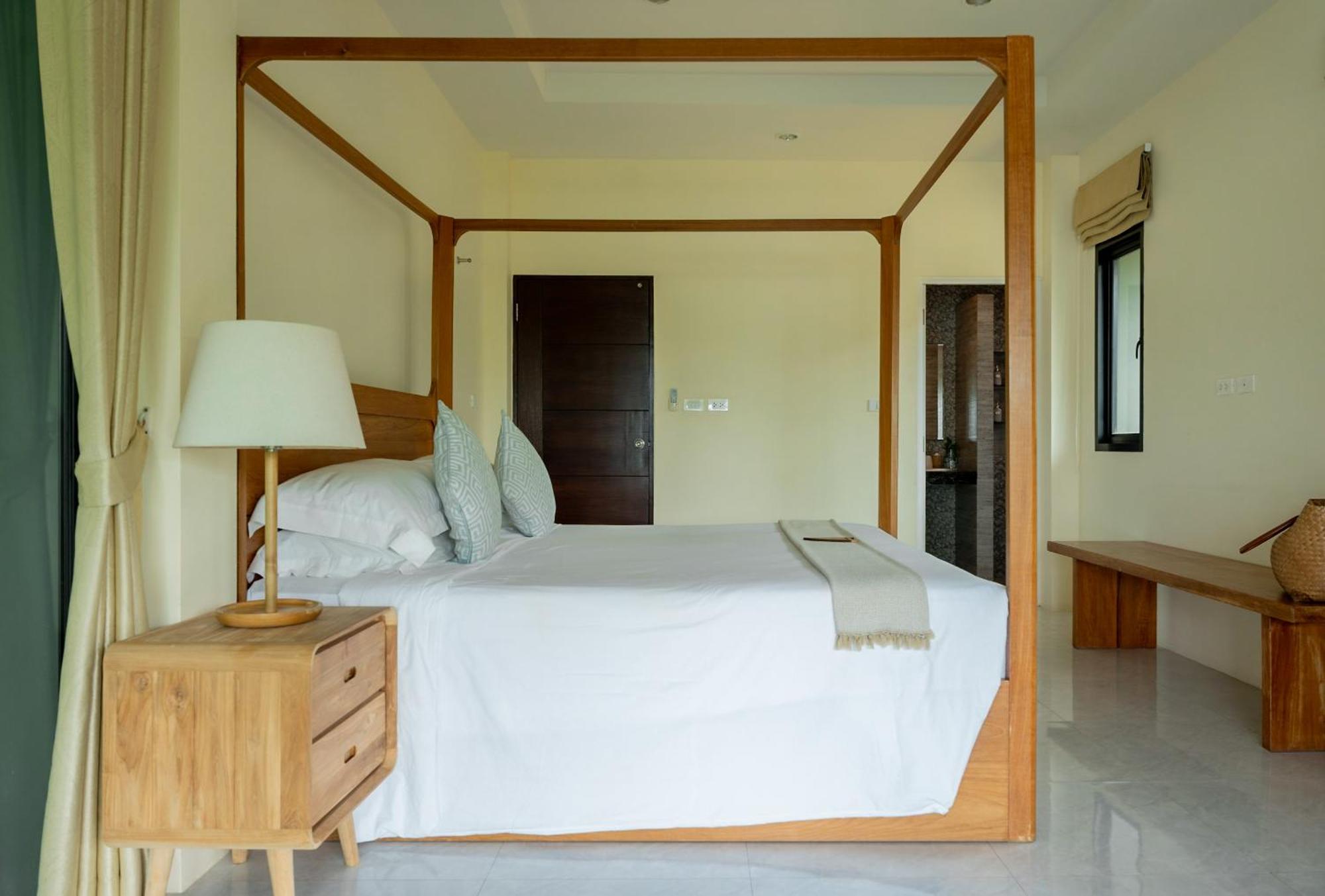 The Cove Hotell Panwa Beach Exteriör bild