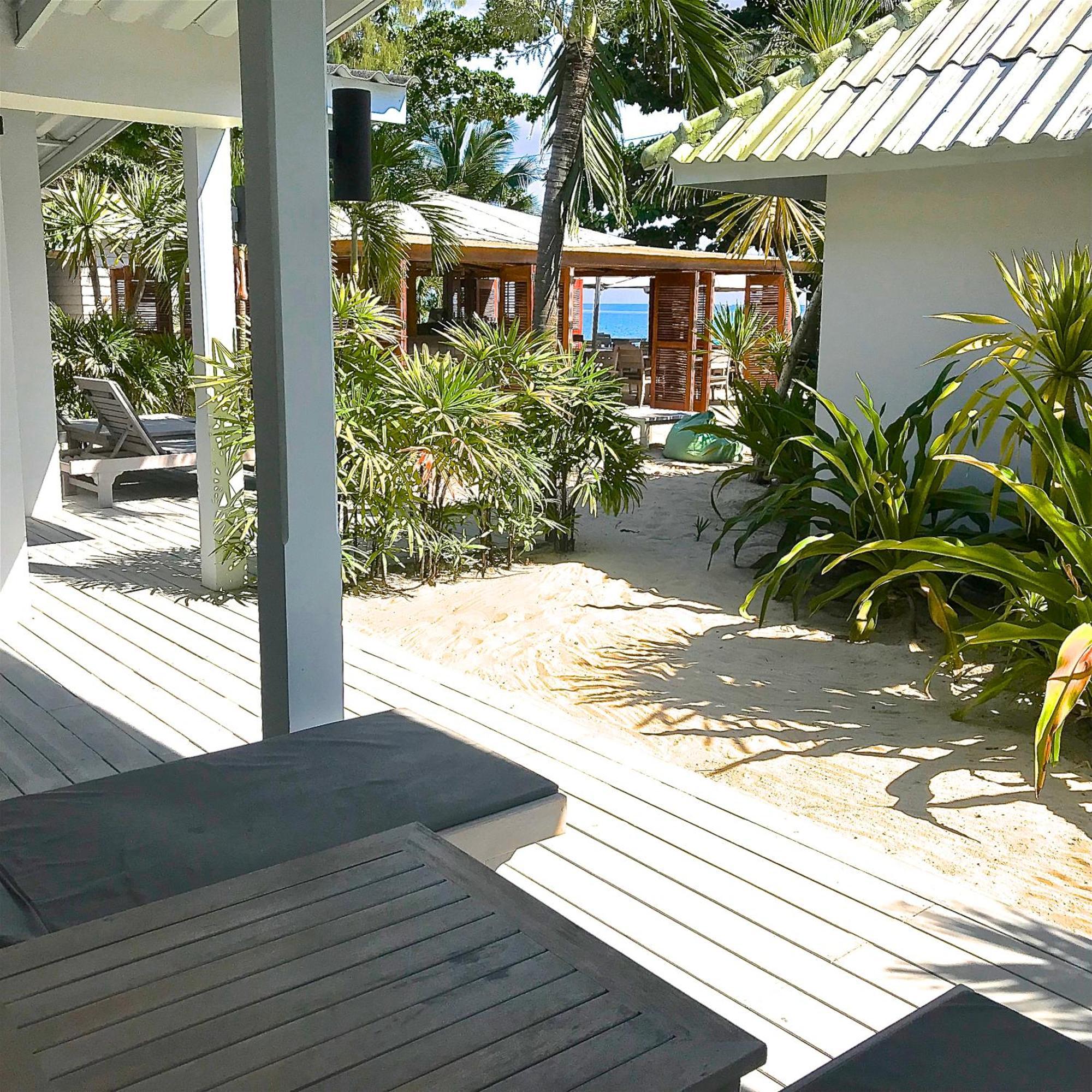 The Cove Hotell Panwa Beach Exteriör bild
